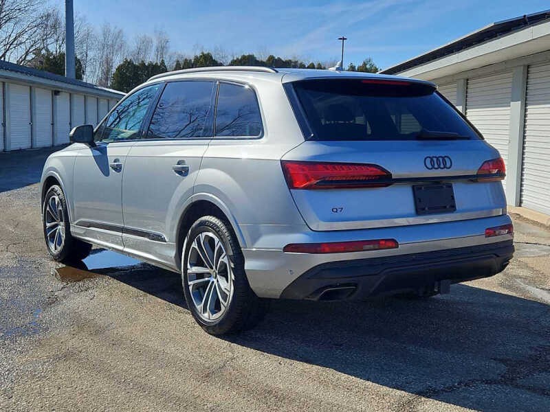 2025 Audi Q7 quattro Premium Plus 45 TFSI