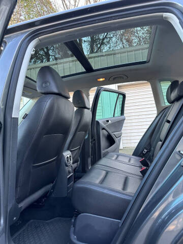 2013 Volkswagen Tiguan S 4Motion