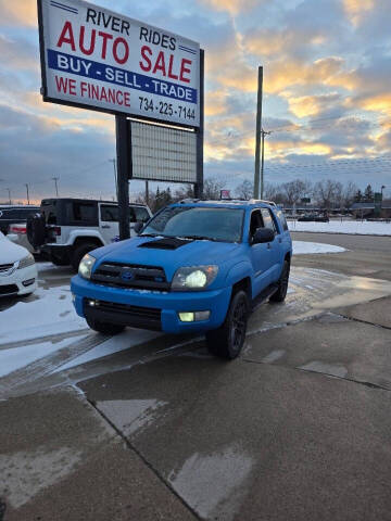 2004 Toyota 4Runner SR5