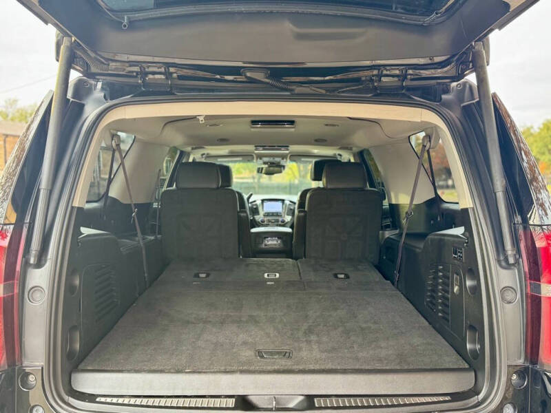 2017 Chevrolet Suburban LT