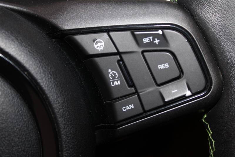 2016 Jaguar F-TYPE R