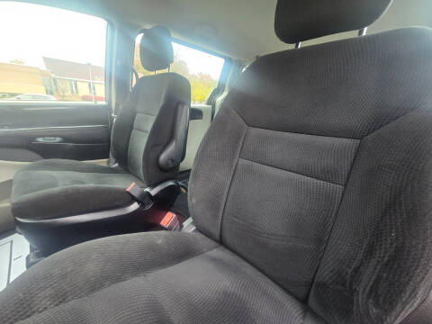 2016 Dodge Grand Caravan American Value Package