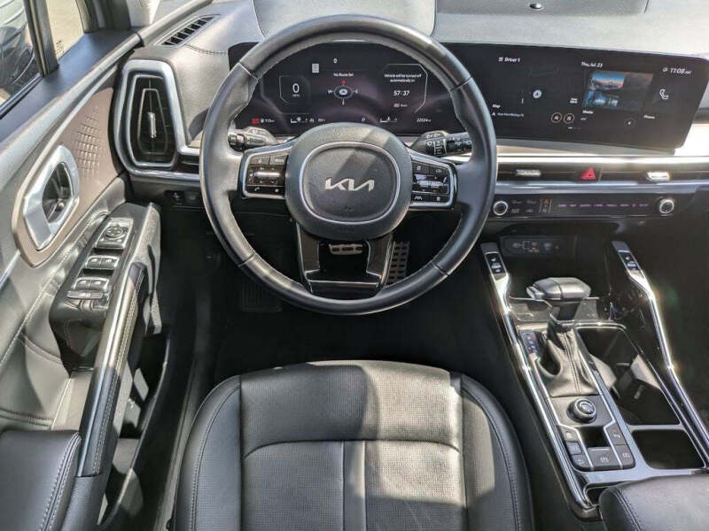 2025 Kia Sorento SX