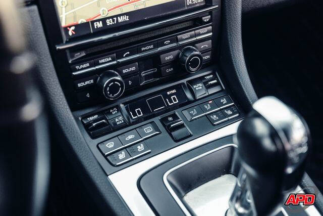 2013 Porsche 911 Carrera