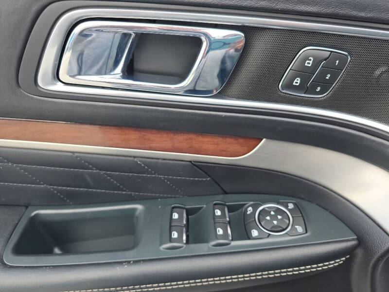 2018 Ford Explorer Platinum