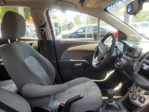 2012 Chevrolet Sonic LS