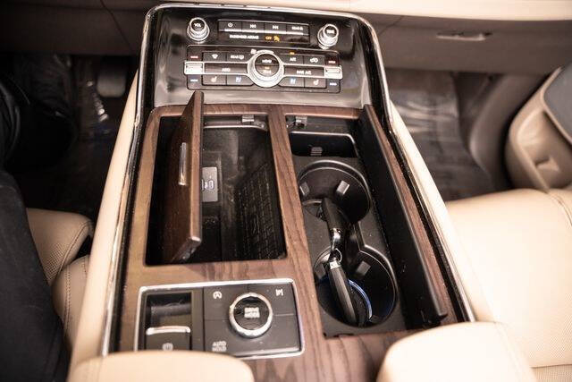 2023 Lincoln Navigator L Reserve