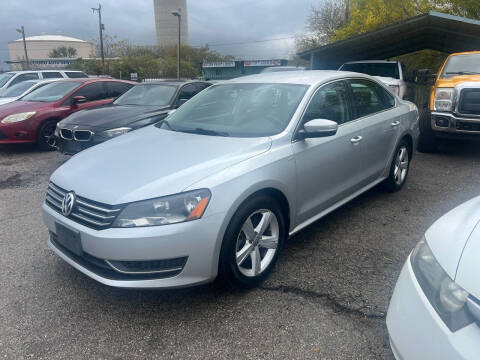 2014 Volkswagen Passat for sale at Silver Auto Partners in San Antonio TX