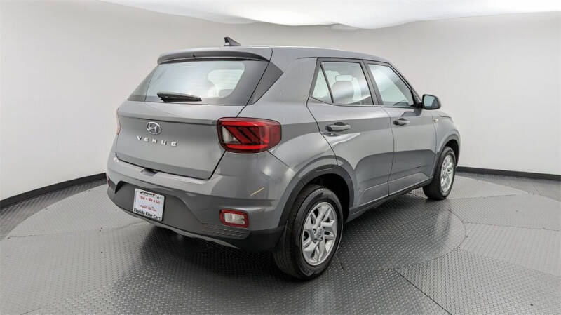 2021 Hyundai Venue SE