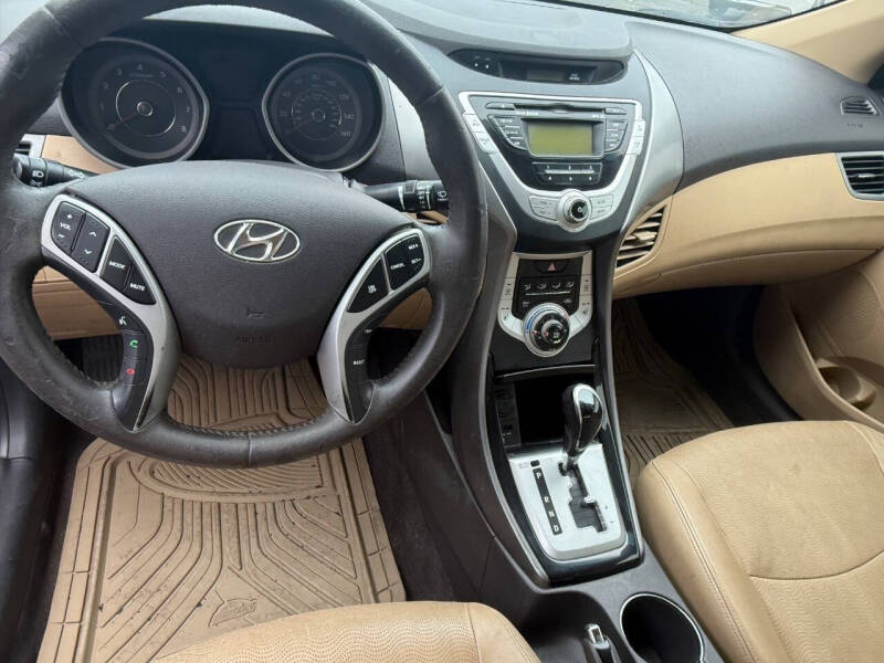 2011 Hyundai Elantra GLS