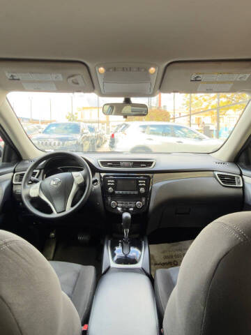 2016 Nissan Rogue SV