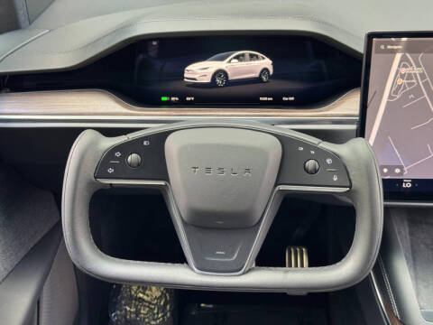 2023 Tesla Model X Standard Range