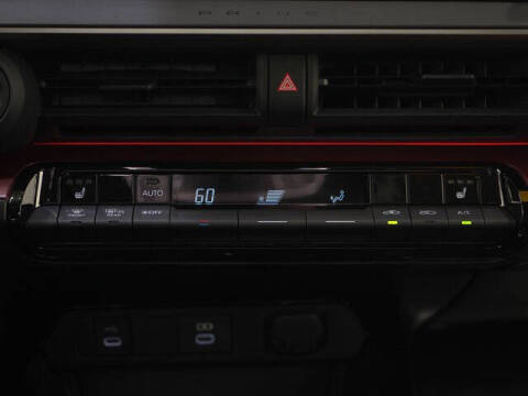 2025 Toyota Prius Plug-in Hybrid XSE