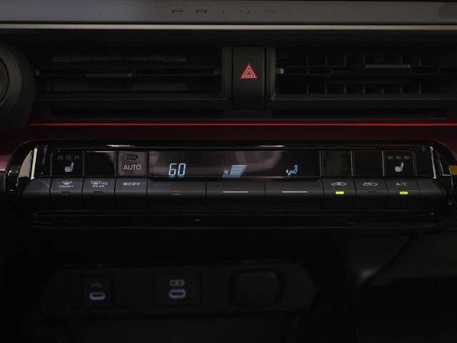 2025 Toyota Prius Plug-in Hybrid XSE