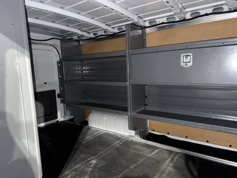 2021 Nissan NV 1500 SV