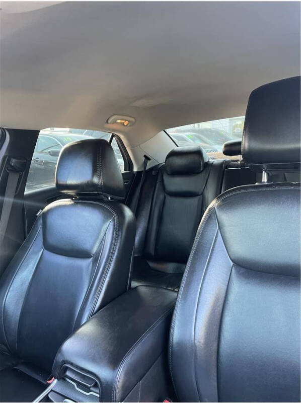 2016 Chrysler 300
