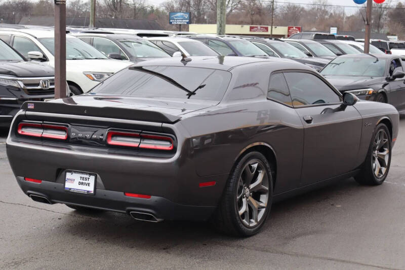 2015 Dodge Challenger