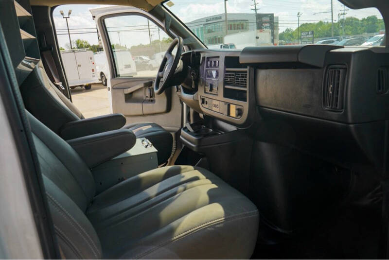 2019 Chevrolet Express 2500