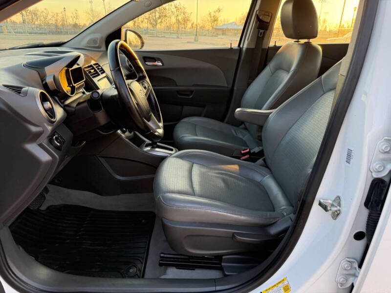 2015 Chevrolet Sonic LTZ Auto