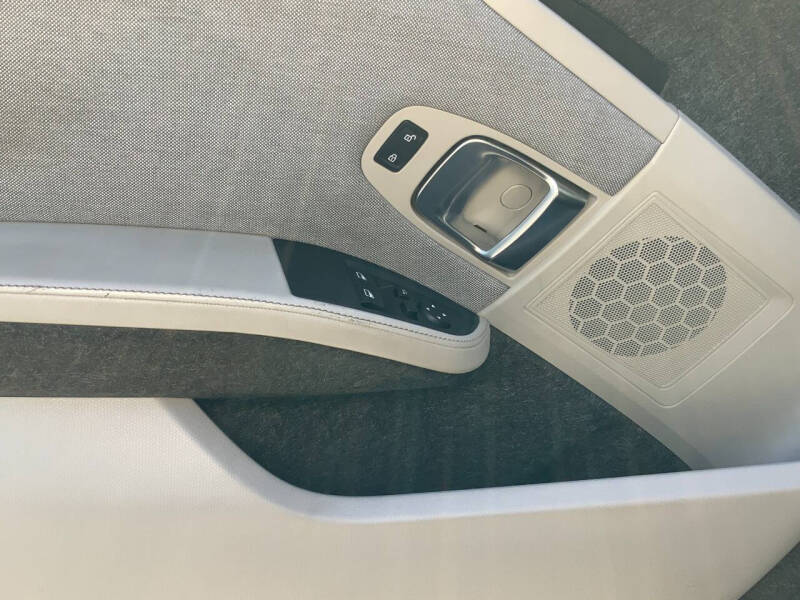2016 BMW i3