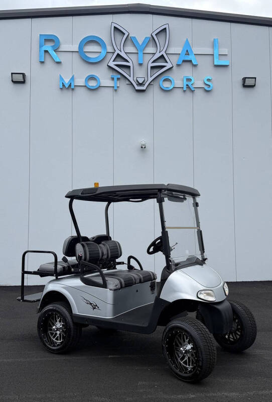 2010 E-Z-GO RXV