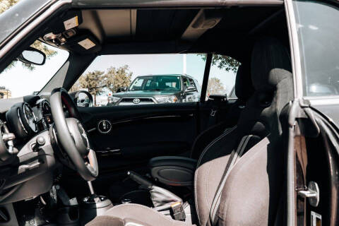 2019 MINI Convertible John Cooper Works