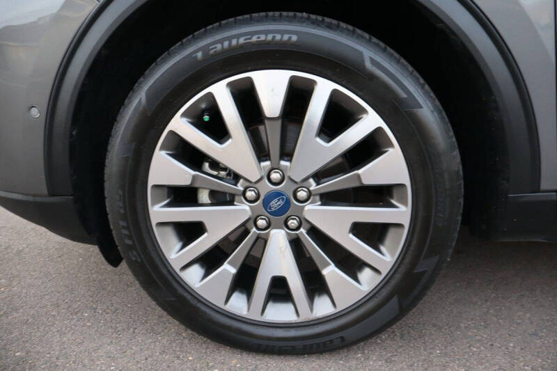 2021 Ford Escape Titanium