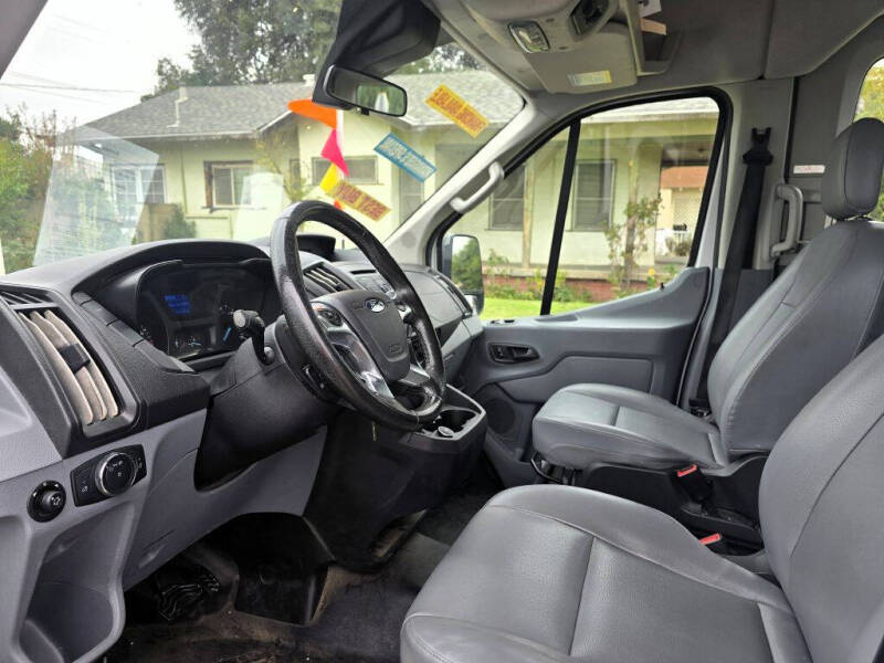 2017 Ford Transit