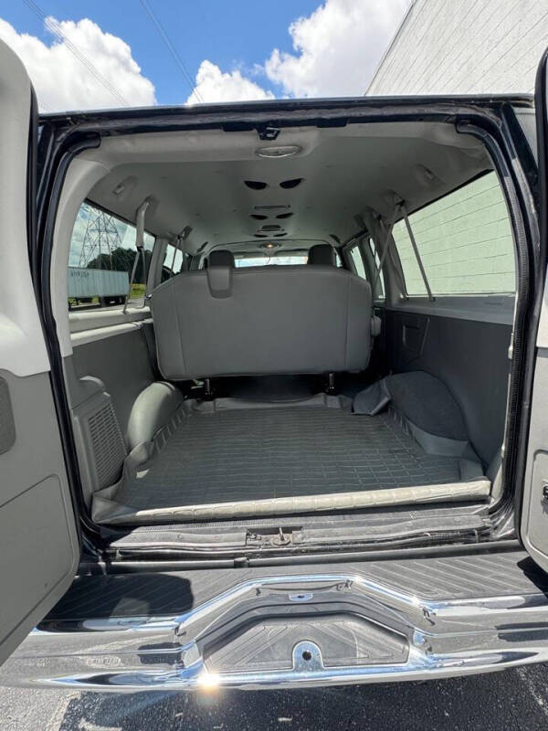 2011 Ford E-Series E-150 XL