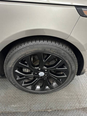 2021 Land Rover Range Rover P400 HSE Westminster Edition