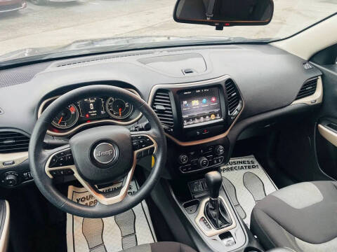 2018 Jeep Cherokee Latitude