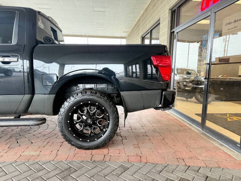 2019 Nissan Titan SV