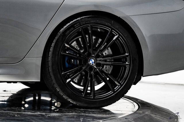 2022 BMW M5