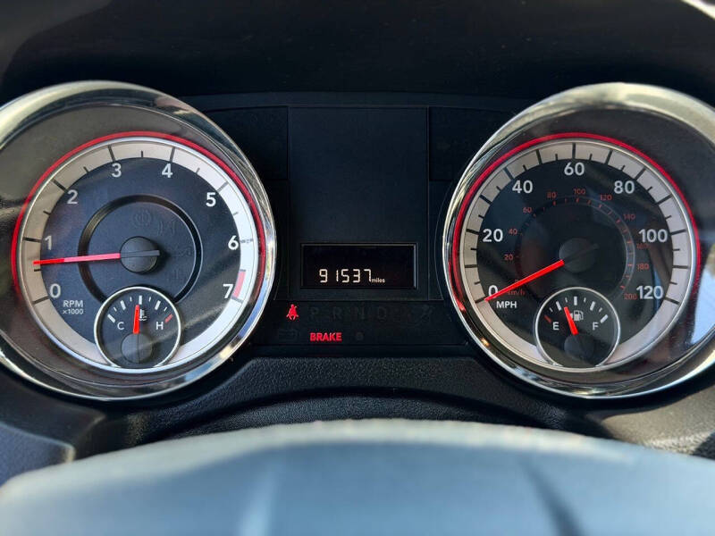 2014 Dodge Grand Caravan American Value Package