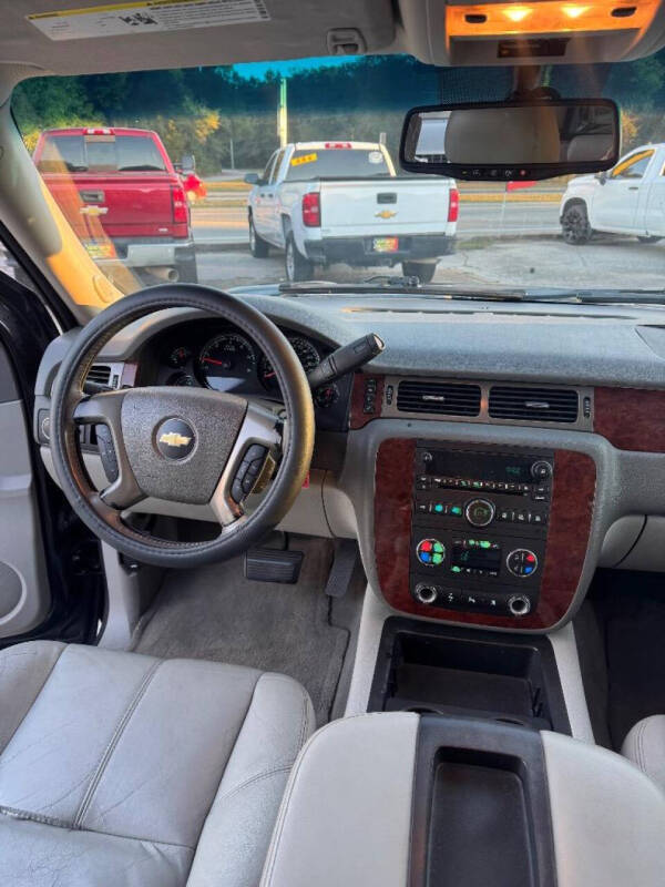2011 Chevrolet Avalanche LT