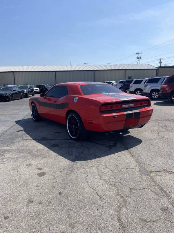 2014 Dodge Challenger SXT