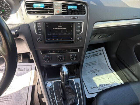 2017 Volkswagen Golf Alltrack