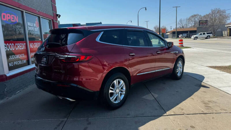 2018 Buick Enclave Essence