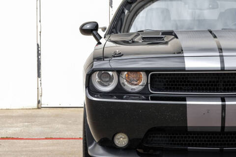 2012 Dodge Challenger SRT8 392