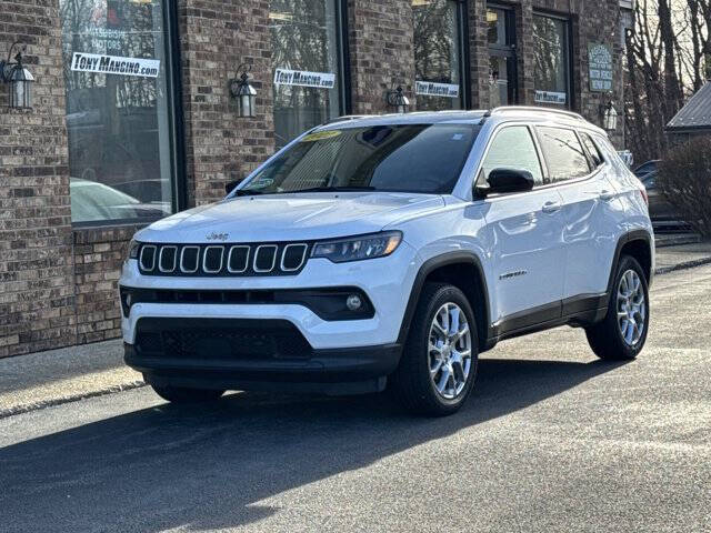 2022 Jeep Compass Latitude Lux