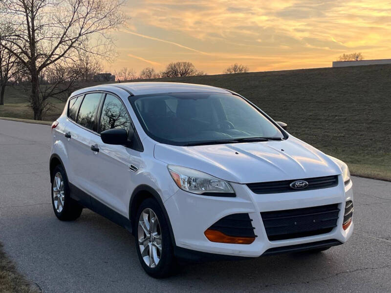 2016 Ford Escape S