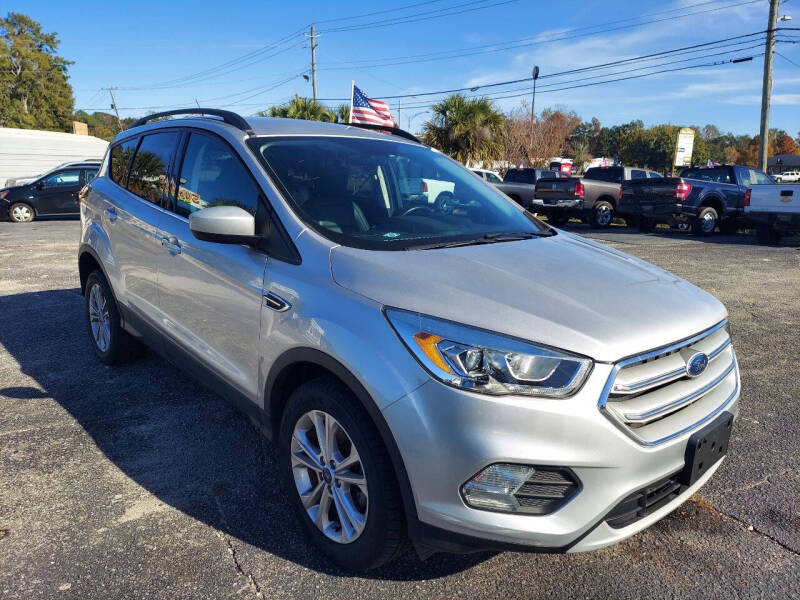 2019 Ford Escape SEL photo 5