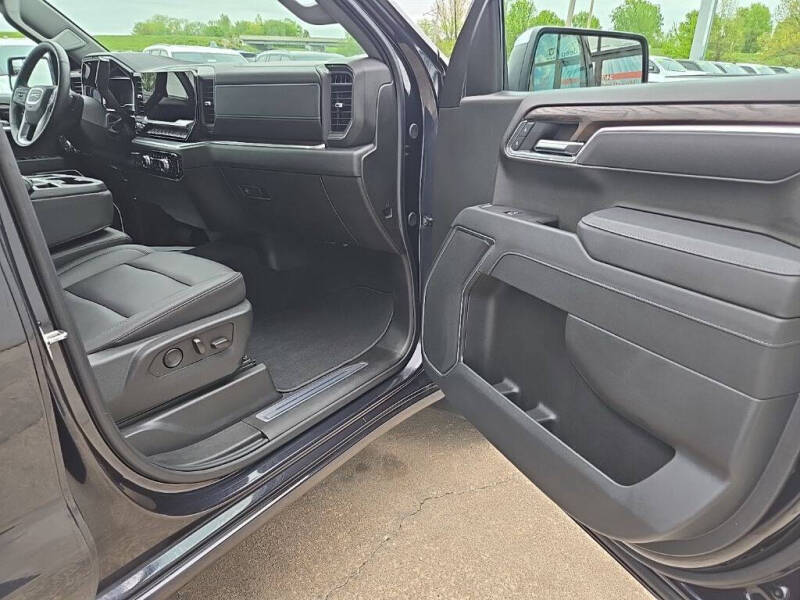 2025 GMC Sierra 1500