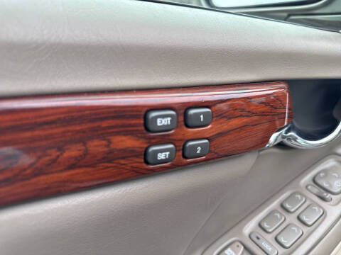 2001 Cadillac DeVille