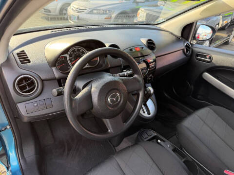2012 Mazda MAZDA2 Sport