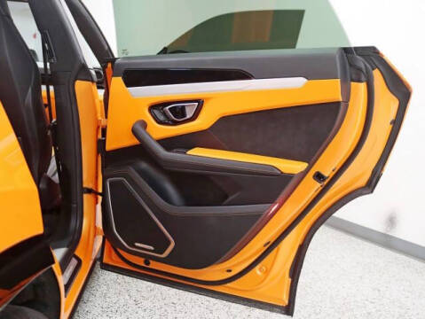 2021 Lamborghini Urus
