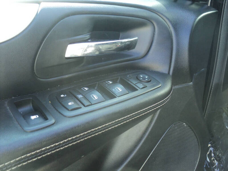 2013 Dodge Grand Caravan SXT