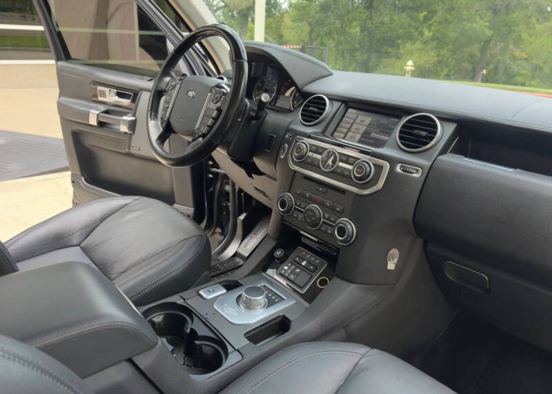 2015 Land Rover LR4 HSE LUX