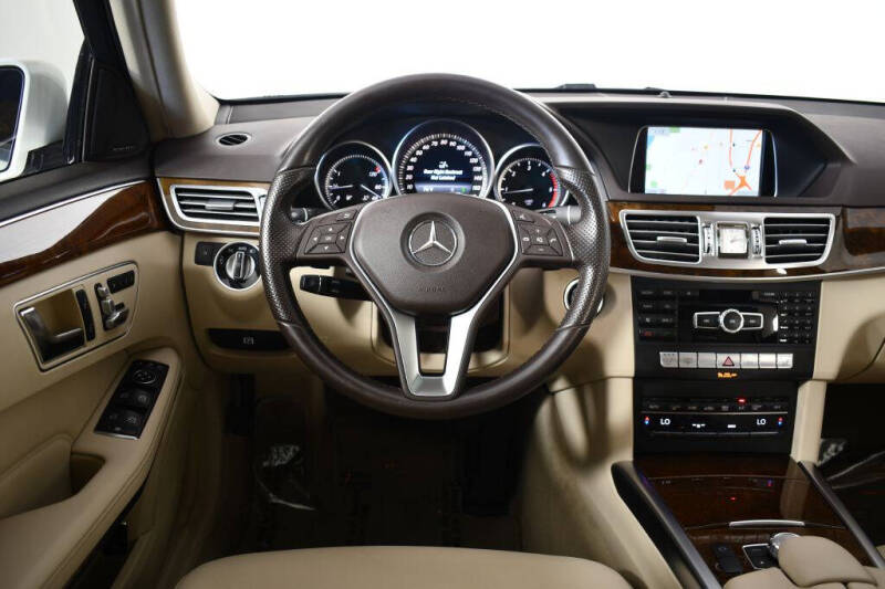 2015 Mercedes-Benz E-Class E 250 BlueTEC 4MATIC