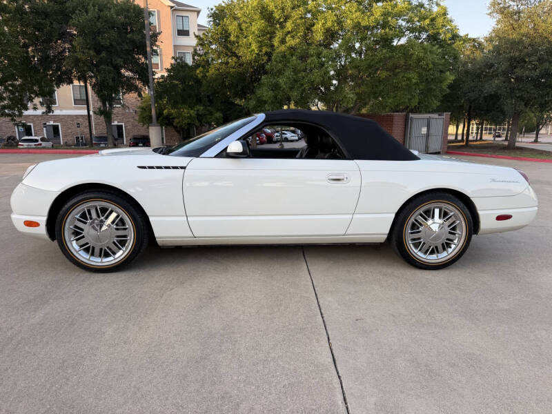 2002 Ford Thunderbird Deluxe